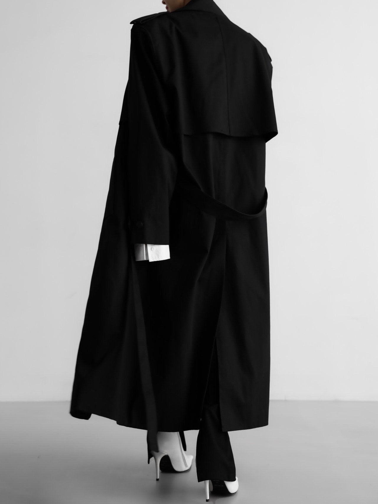 ANNE Trench Coat - Black - SUENE