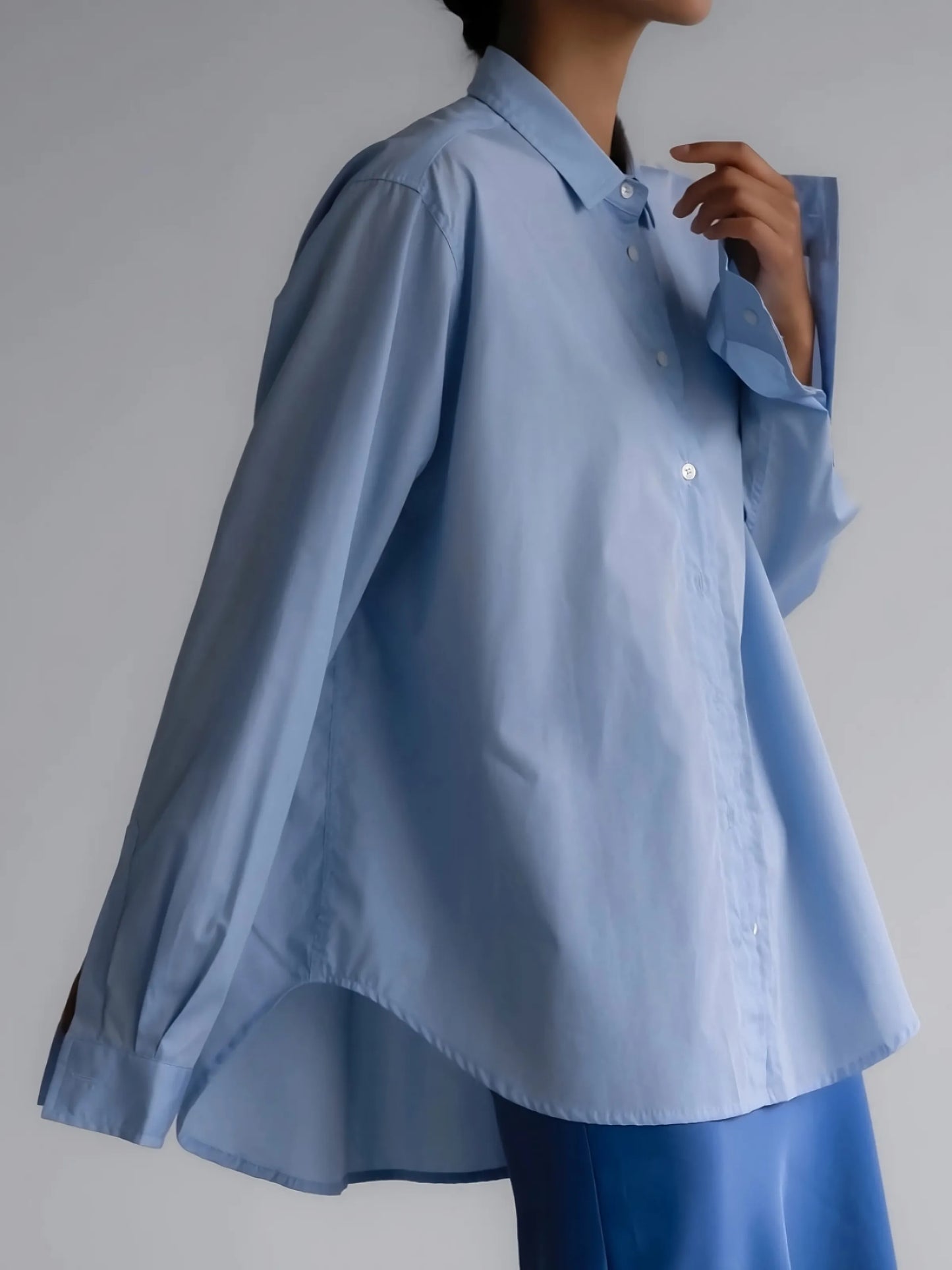 ANNA Classic Cotton Blouse - Blue - SUENE