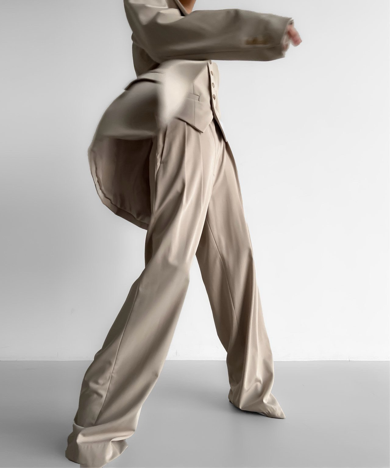 DIMITRI Classic Suit Pants - Beige - SUENE