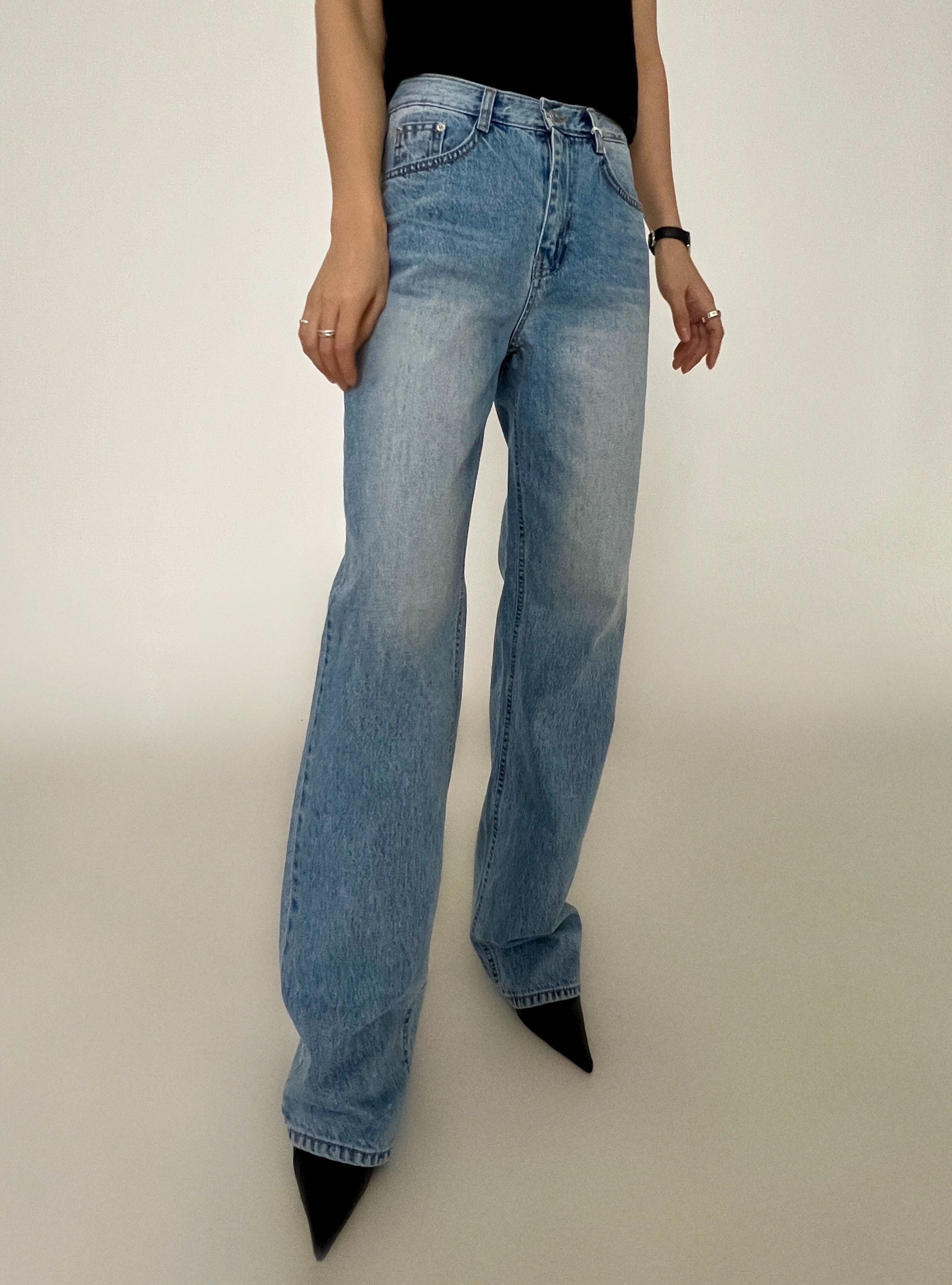 MILLIE Classic Denim Jeans - SUENE