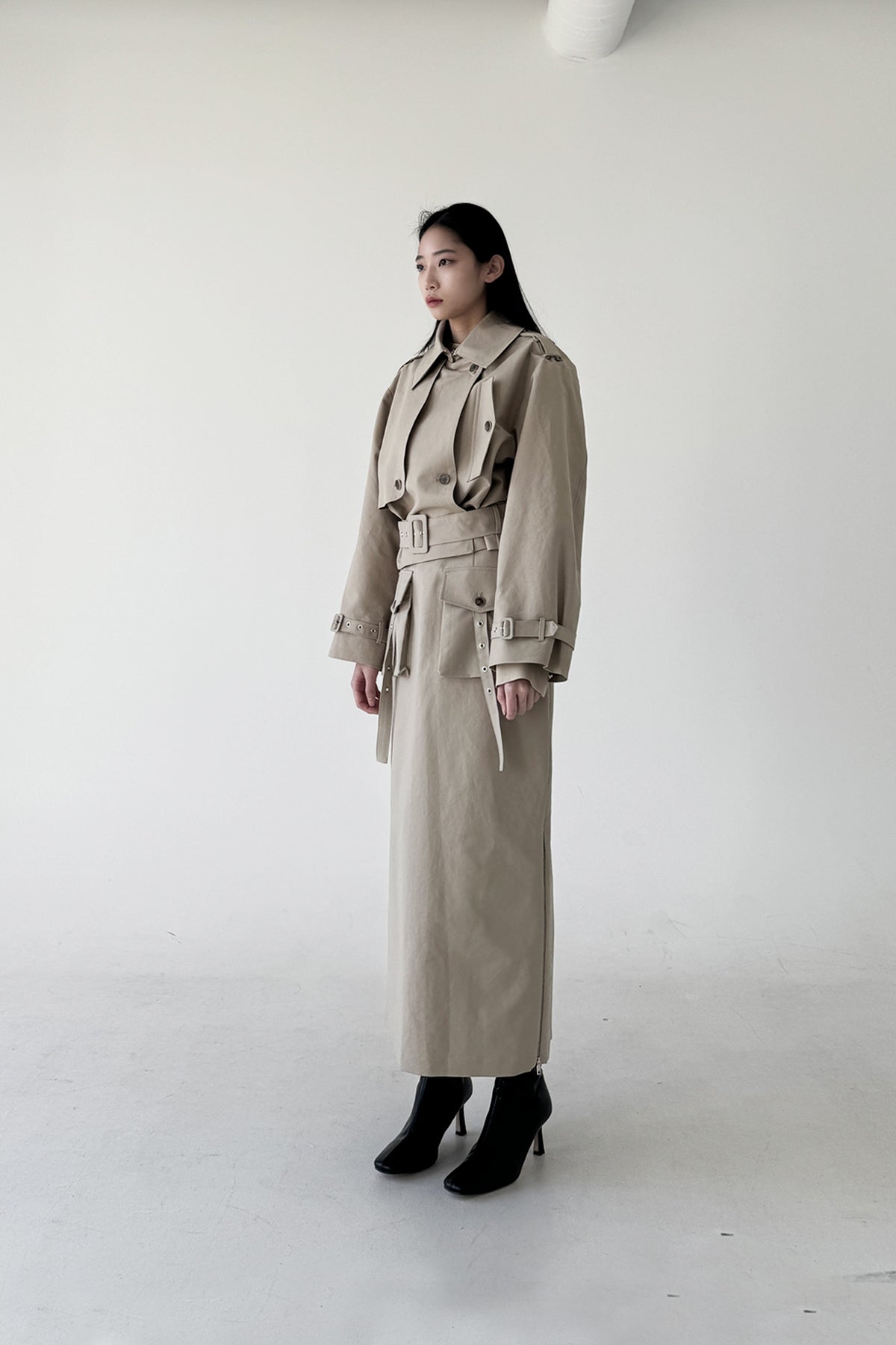 MUNJA Cropped Trench Jacket - SUENE